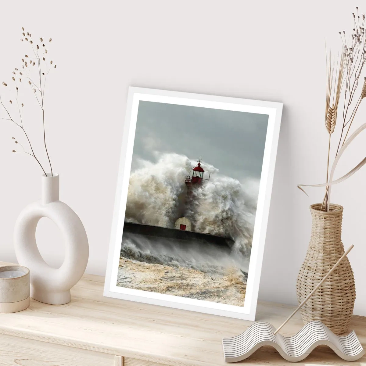 Affiche dans un cadre blanc - Poster - La colère de l'océan - 70x100 cm