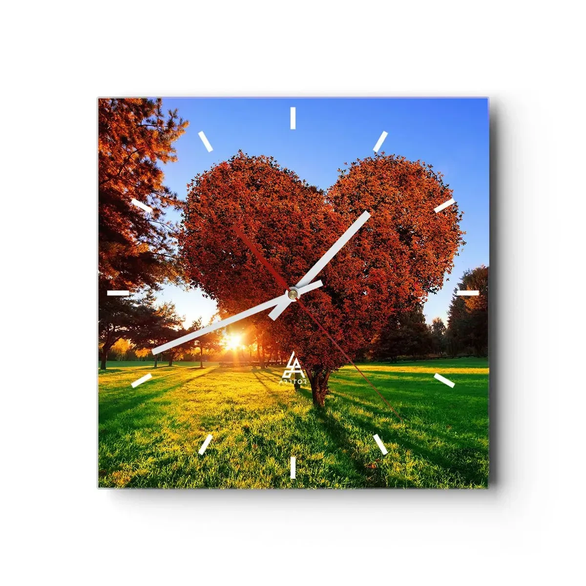 Horloge murale - Pendule murale - Un arbre en forme de cœur dans un paysage d'automne - 30x30cm - Et comment ne pas aimer tomber - Décoration murale moderne pour le salon et la chambre ARTTOR