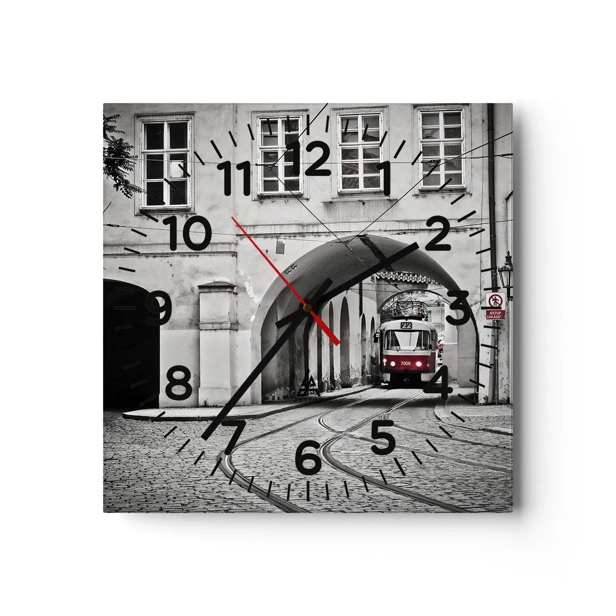 Horloge murale - Pendule murale - Dans le labyrinthe de la ville - 30x30 cm