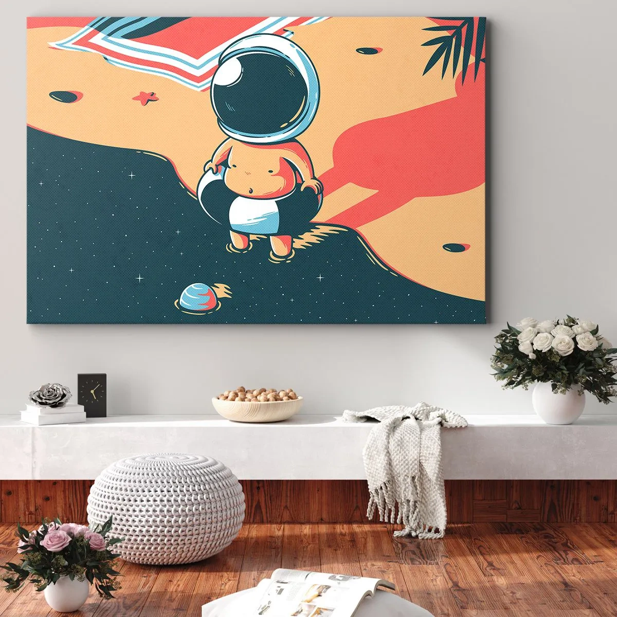 Impression sur toile - Image sur toile - Astronaute drôle sur la plage avec des éléments spatiaux en arrière-plan - 100x70cm - Suivant une autre perspective - Décoration murale moderne pour le salon et la chambre ARTTOR