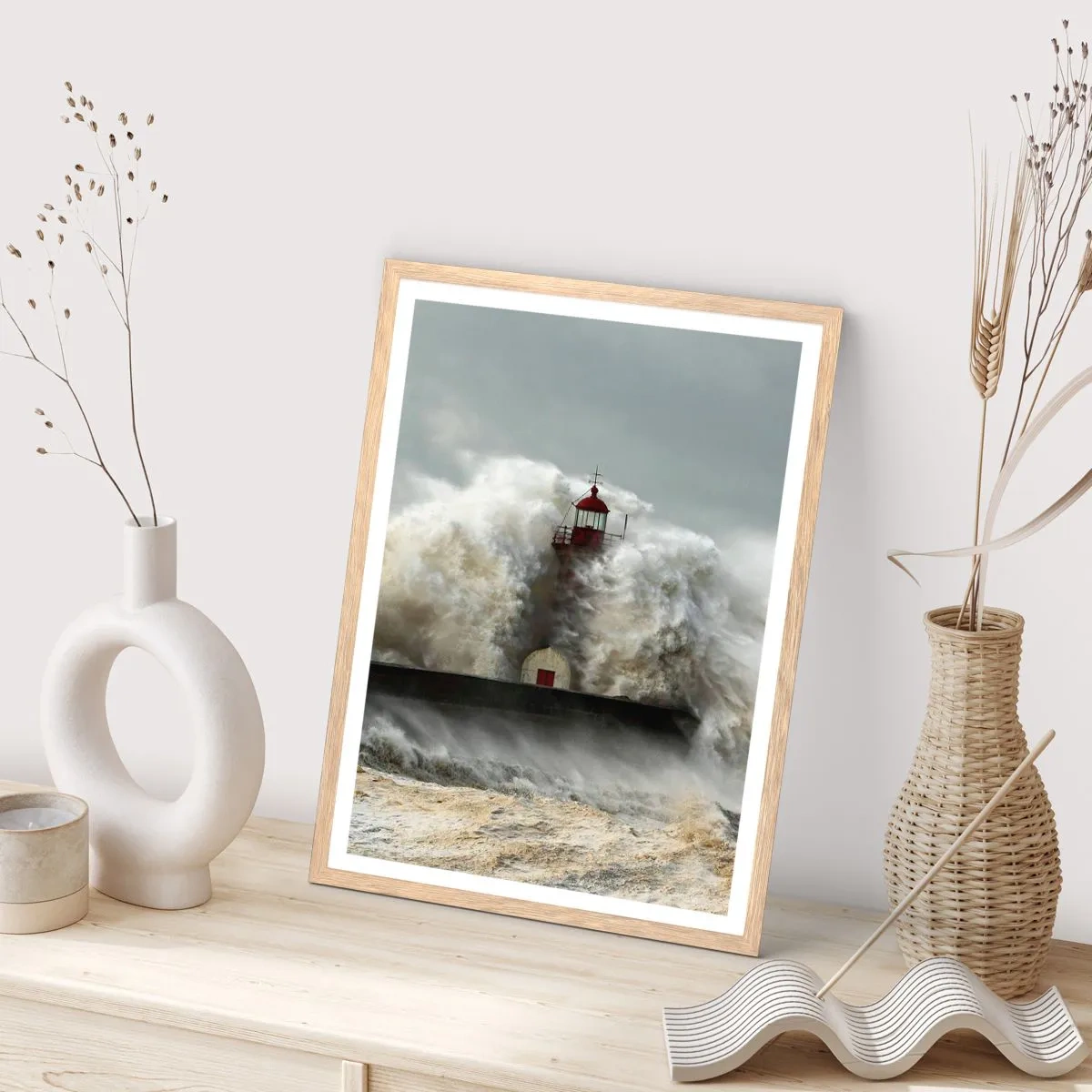 Affiche dans un chêne clair - Poster - La colère de l'océan - 50x70 cm