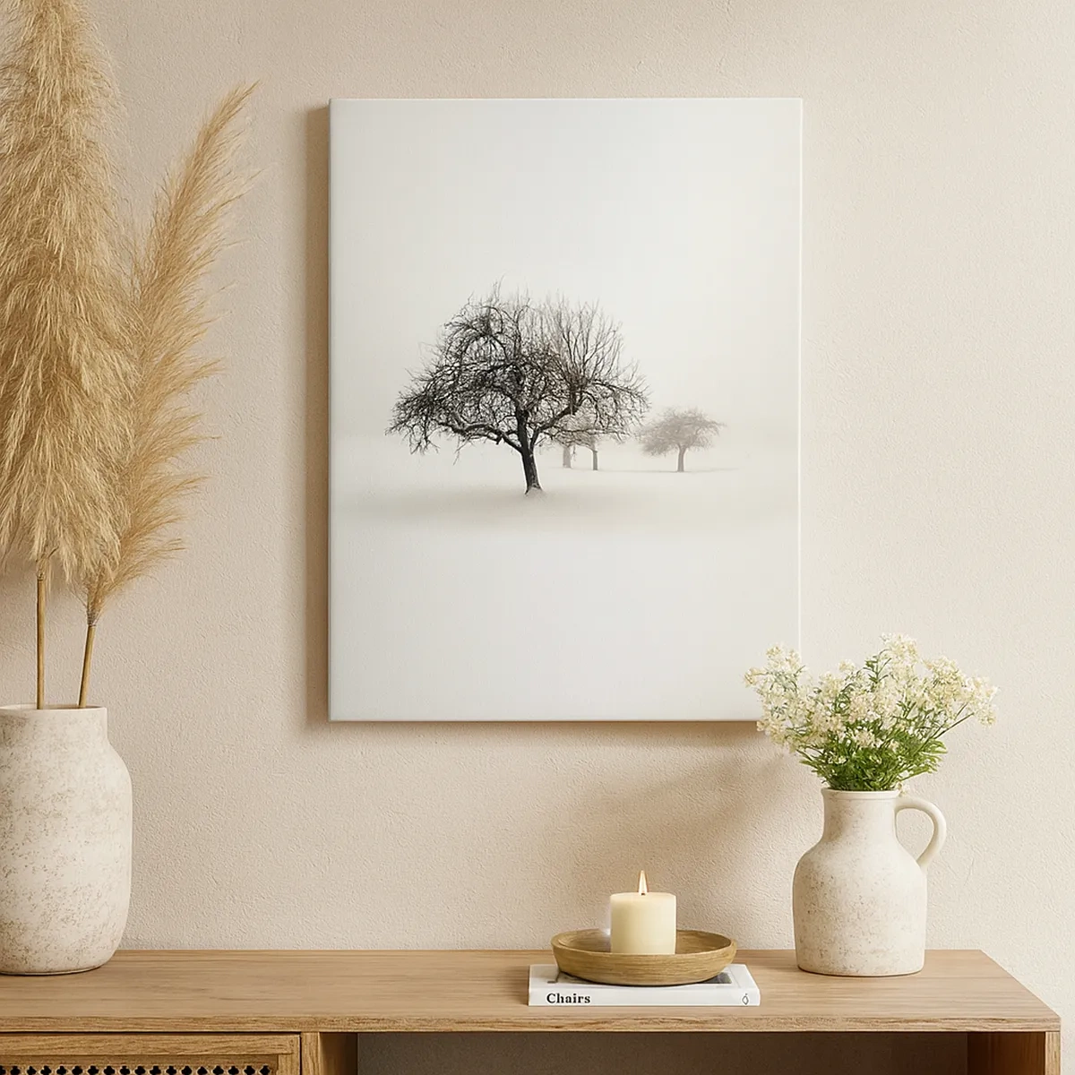 Impression sur toile - Image sur toile - Arbres dans un champ enneigé entouré de brouillard - 50x70cm - Un rêve hivernal - Décoration murale moderne pour le salon et la chambre ARTTOR