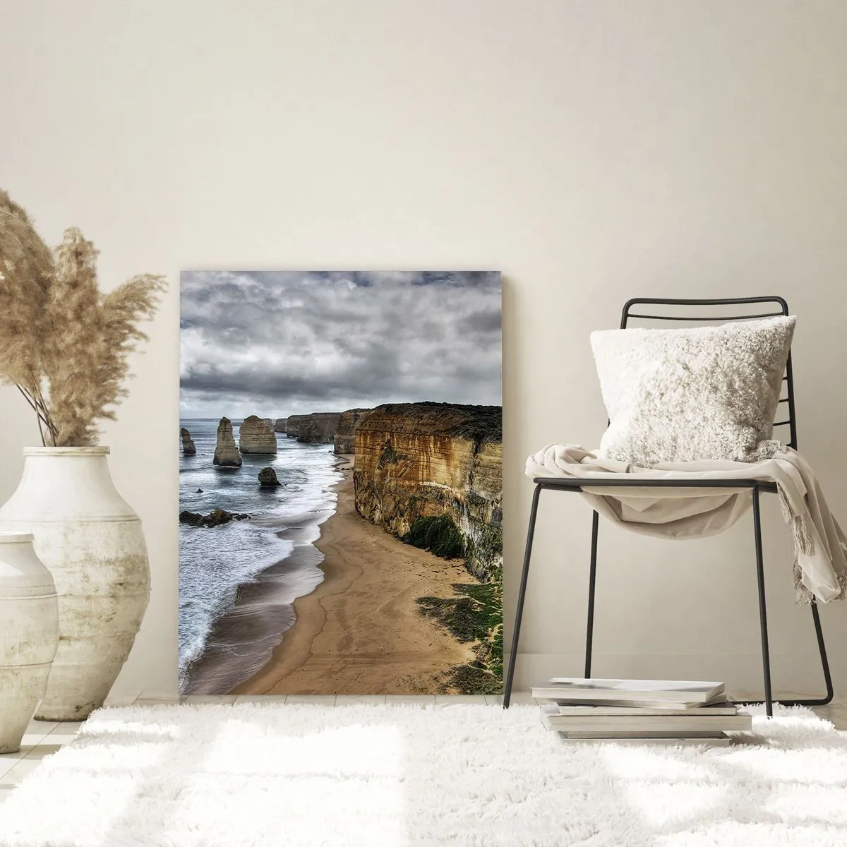 Impression sur verre - Image sur verre - Falaises surplombant l'océan et la plage sous un ciel nuageux - 50x70cm - Beauté brute - Décoration murale moderne pour le salon et la chambre ARTTOR