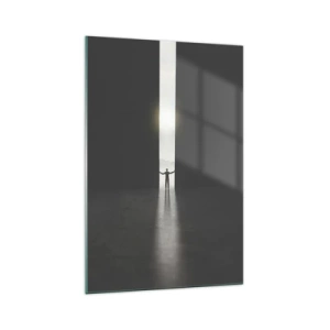 Impression sur verre - Image sur verre - Un homme debout dans la lumière d'une fente étroite dans un espace sombre - 70x100cm - Étape vers un avenir radieux - Décoration murale moderne pour le salon et la chambre ARTTOR