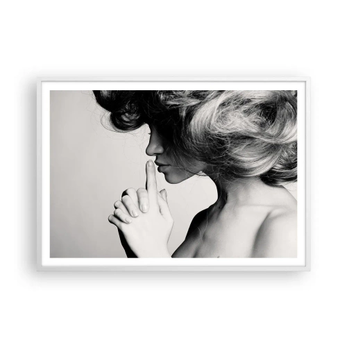 Affiche dans un cadre blanc - Poster - A l'écoute d'elle-même - 100x70 cm