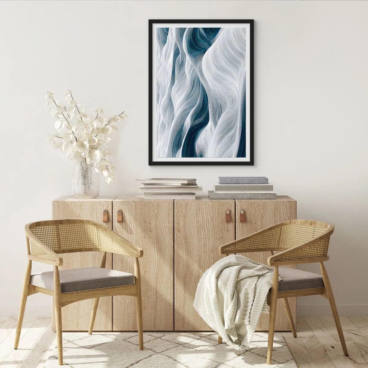 Affiche dans un cadre noir - Poster - Vagues abstraites dans des tons de blanc et de bleu marine - 50x70cm - Vagues blanches et bleues - Décoration murale moderne pour le salon et la chambre ARTTOR