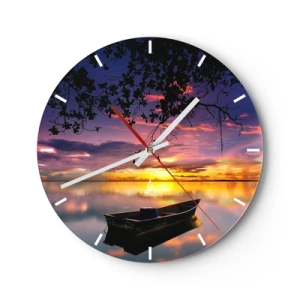 Horloge murale - Pendule murale - Un bateau sur un lac à la lumière du soleil couchant - 30x30cm - "Tu sembles suspendu au milieu du ciel..." - Décoration murale moderne pour le salon, la cuisine et la chambre ARTTOR