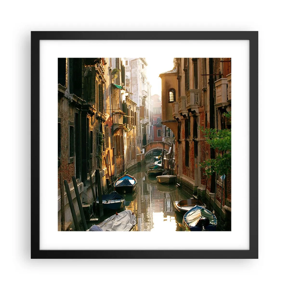 Affiche dans un cadre noir - Poster - Dans une ruelle vénitienne - 40x40 cm