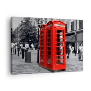 Impression sur toile - Image sur toile - Cabines téléphoniques rouges sur fond urbain noir et blanc. - 70x50cm - Cabines téléphoniques rouges - Décoration murale moderne pour le salon et la chambre ARTTOR