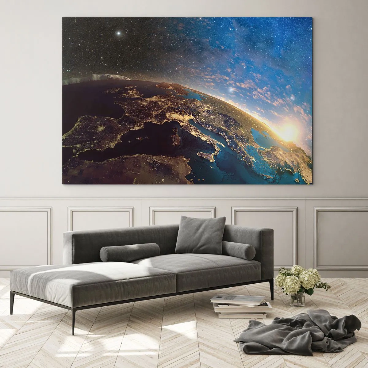 Impression sur verre - Image sur verre - Une vue de la Terre depuis l'espace avec le lever du soleil visible - 120x80cm - Regardons-nous de loin - Décoration murale moderne pour le salon et la chambre ARTTOR