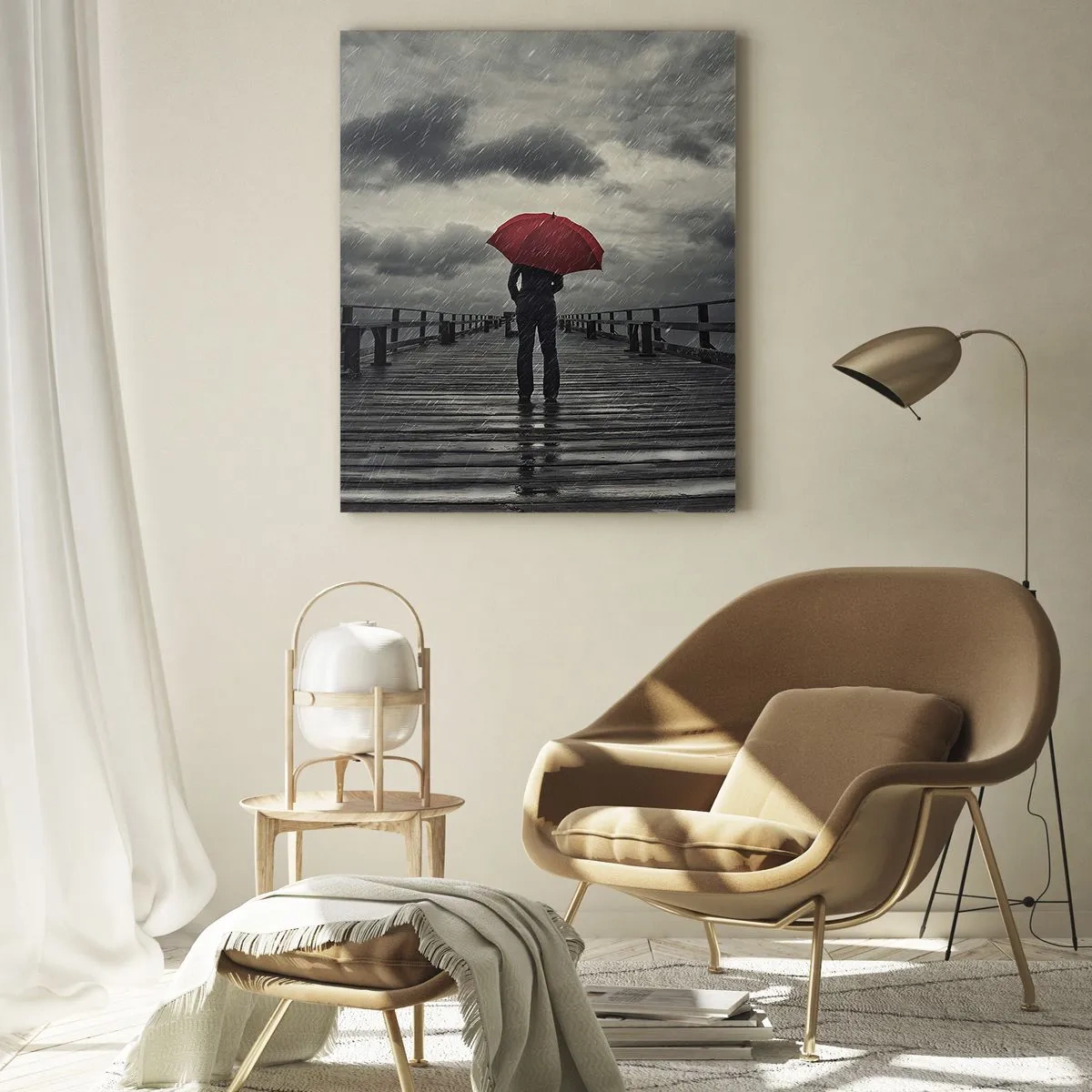 Impression sur verre - Image sur verre - Un homme avec un parapluie rouge sur une jetée en bois sous la pluie. - 50x70cm - Peu importe qu'il pleuve - Décoration murale moderne pour le salon et la chambre ARTTOR