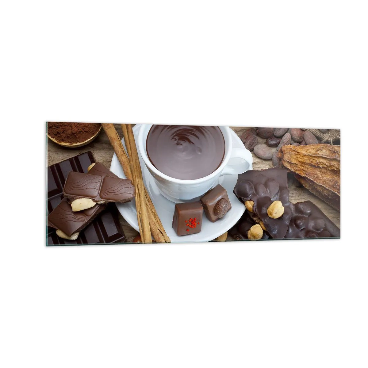 Impression sur verre - Image sur verre - Une tasse de chocolat chaud entourée d'ingrédients de dessert - 140x50cm - D'une chocolaterie de conte de fées - Décoration murale moderne pour le salon et la chambre ARTTOR