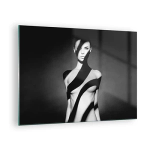 Impression sur verre - Image sur verre - Portrait noir et blanc d'une femme avec des ombres saisissantes - 70x50cm - Dans la brillance et l'ombre - Décoration murale moderne pour le salon et la chambre ARTTOR