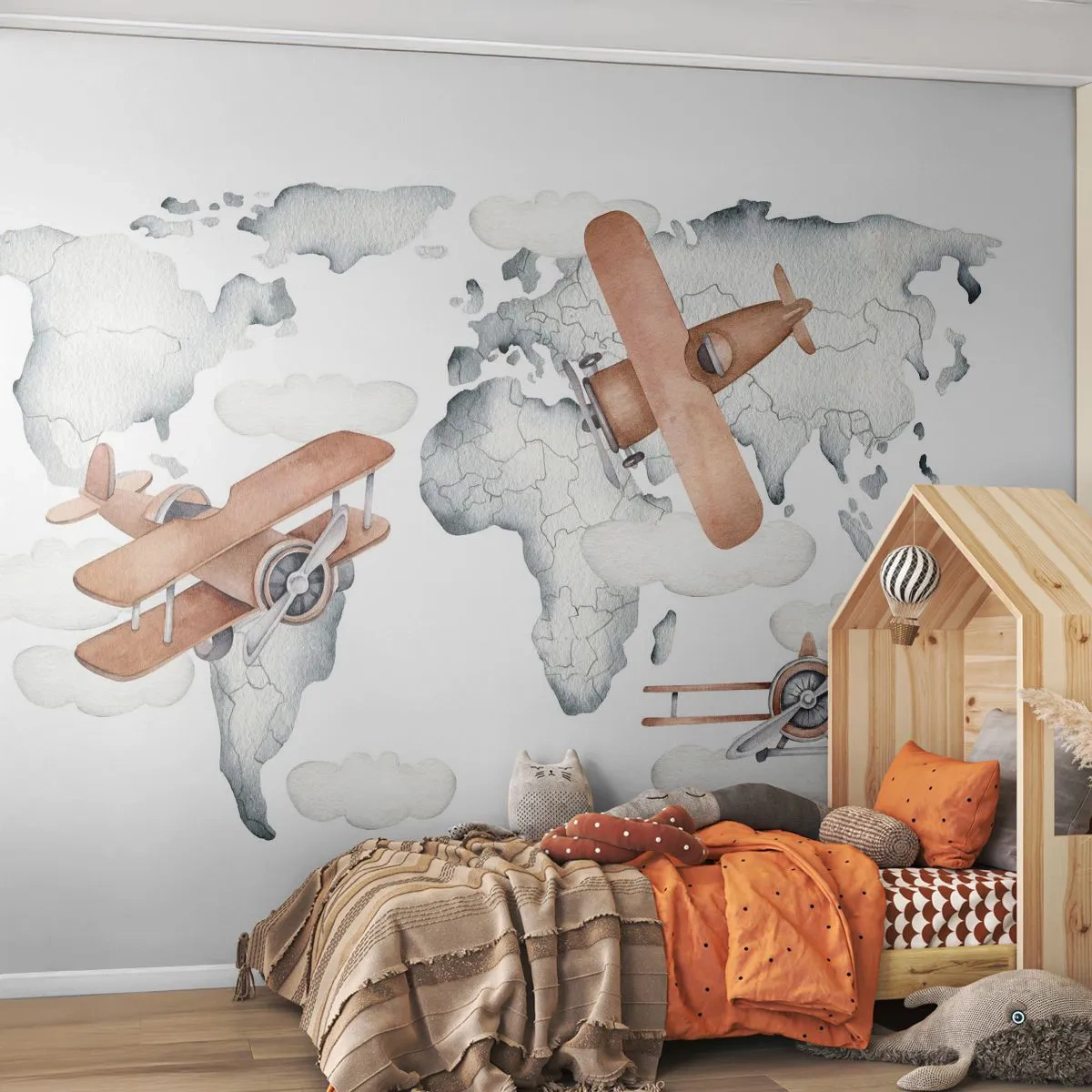 Papier Peint Photo Premium Sand - Carte du monde avec des avions rétro et des nuages en arrière-plan - 100x70cm - Dans un esprit pionnier - Décoration murale moderne pour le salon et la chambre ARTTOR