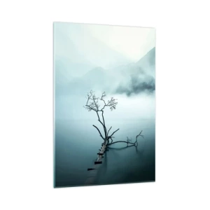 Impression sur verre - Image sur verre - Un arbre solitaire dans l'eau entouré de brouillard et de montagnes - 70x100cm - D'eau et de brouillard - Décoration murale moderne pour le salon et la chambre ARTTOR