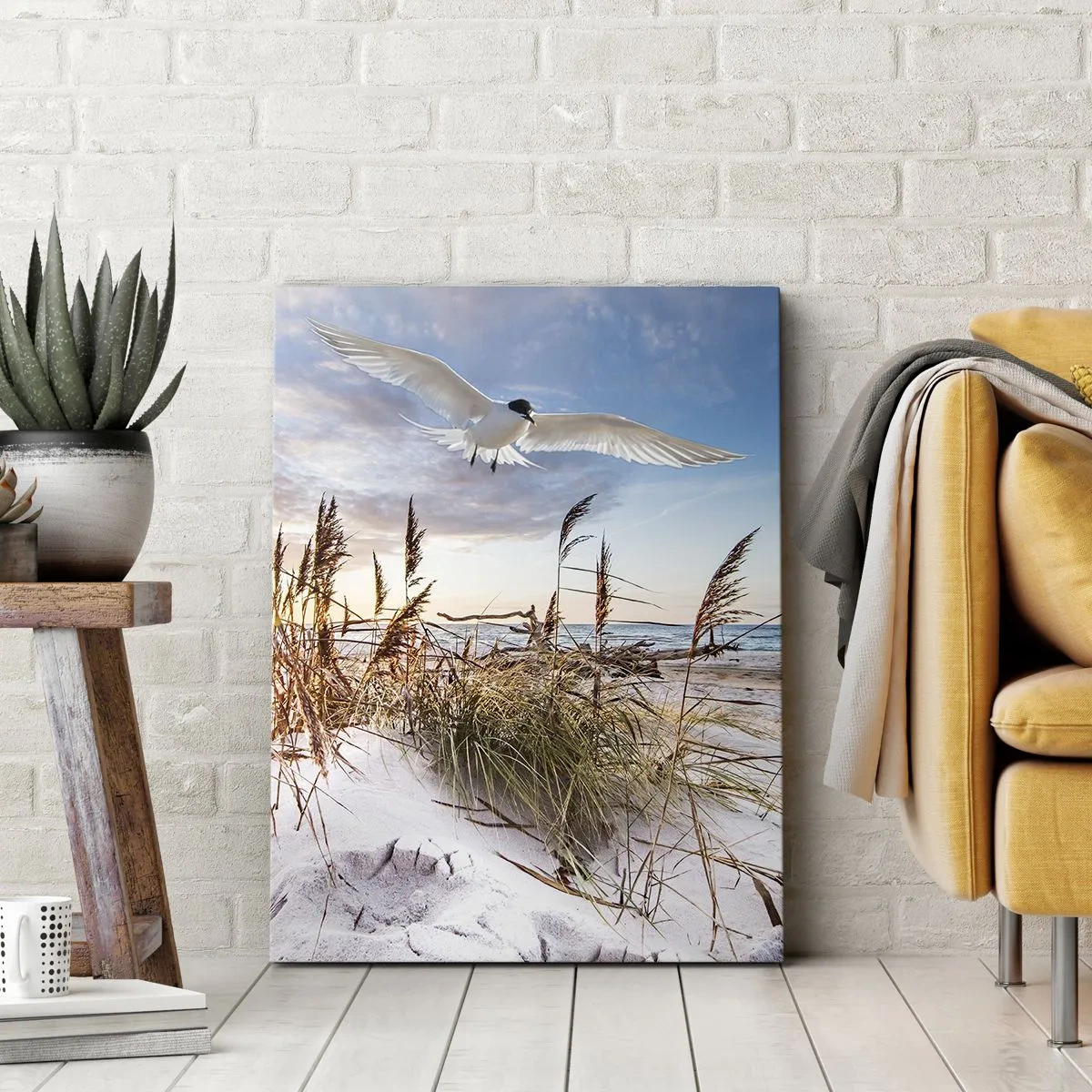 Impression sur toile - Image sur toile - Plage avec des mouettes volant au coucher du soleil - 80x120cm - Vent de mer - Décoration murale moderne pour le salon et la chambre ARTTOR