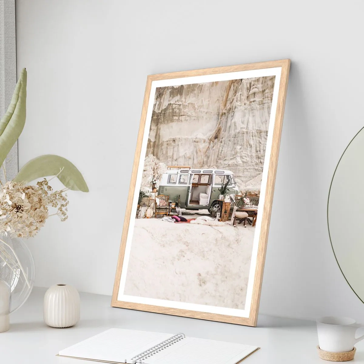 Affiche dans un chêne clair - Poster - Il est temps de commencer le voyage - 70x100 cm