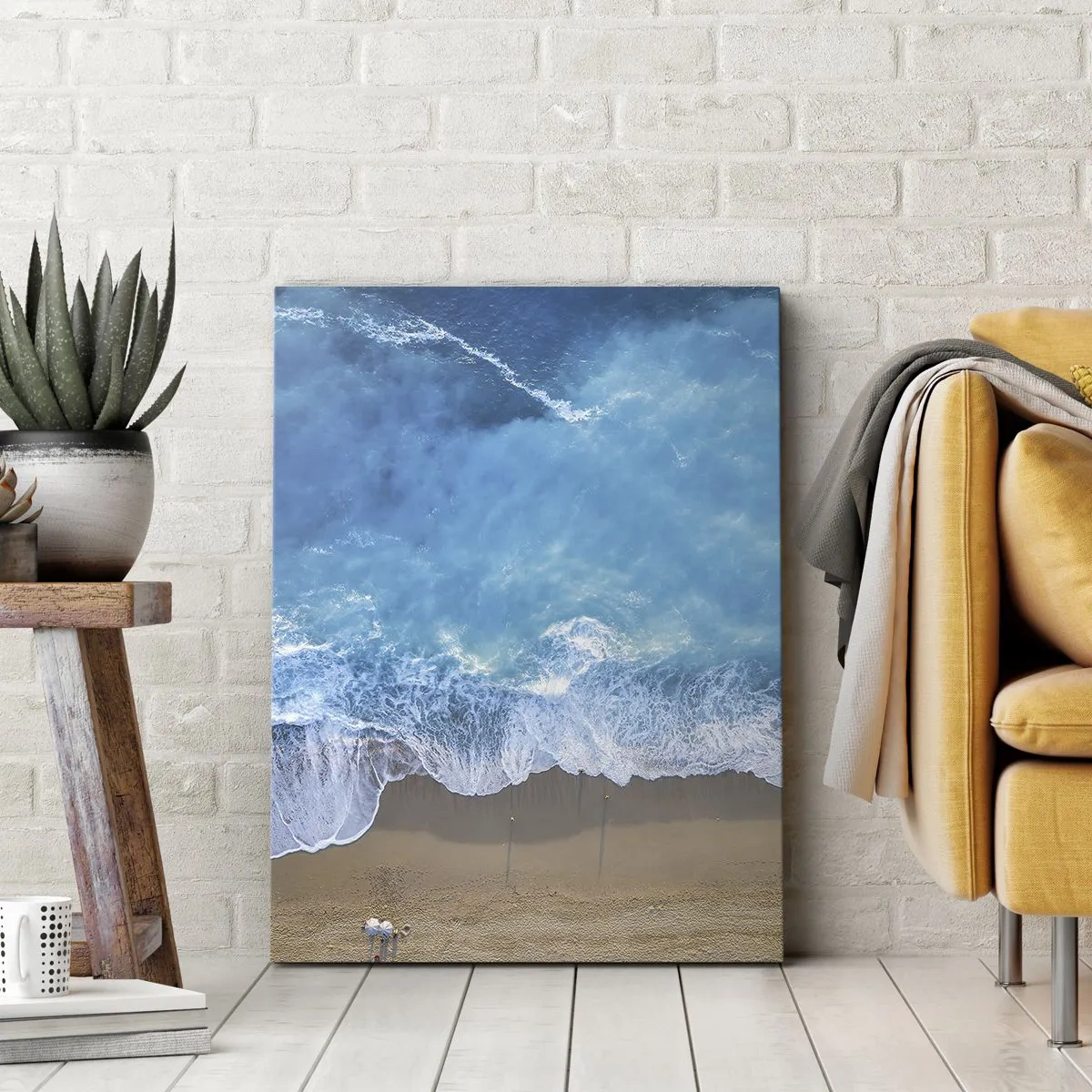 Impression sur toile - Image sur toile - Une vue plongeante sur la plage et les vagues de la mer - 50x70cm - La force du bleu - Décoration murale moderne pour le salon et la chambre ARTTOR