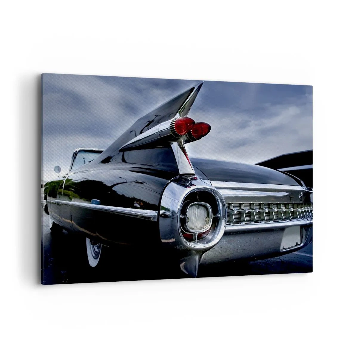 Impression sur toile - Image sur toile - Une voiture rétro classique avec du chrome brillant et des ailerons - 120x80cm - C'est exactement pourquoi c'est beau ! - Décoration murale moderne pour le salon et la chambre ARTTOR