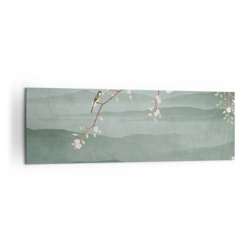 Impression sur toile - Image sur toile - Une image pittoresque d'une branche d'arbre en fleurs avec des oiseaux sur fond de collines verdoyantes. - 160x50cm - Printemps oh c'est toi - Décoration murale moderne pour le salon et la chambre ARTTOR