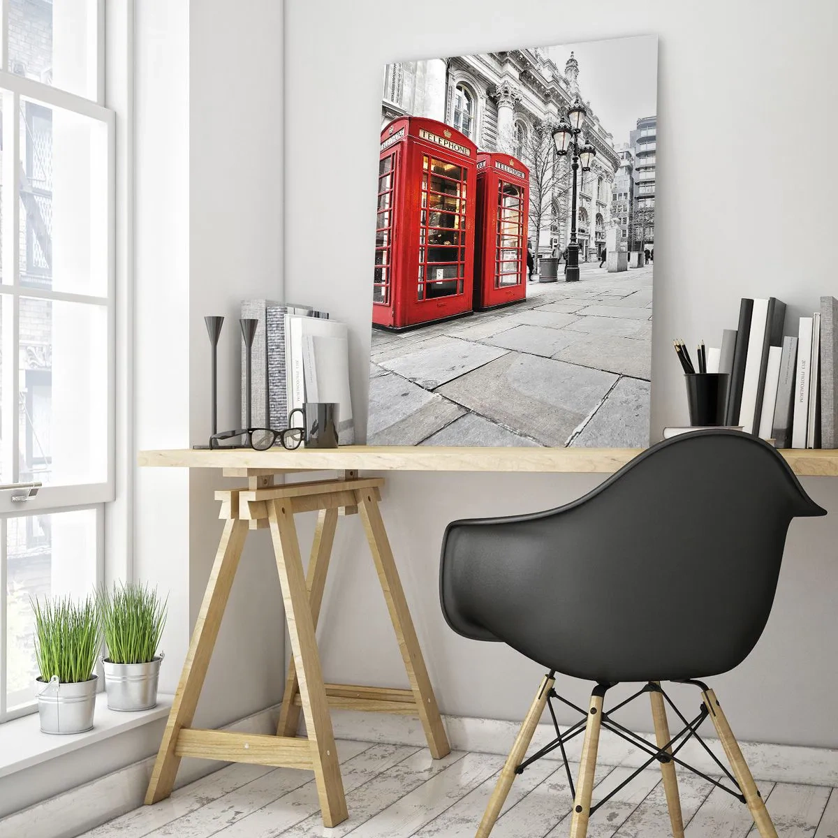 Impression sur verre - Image sur verre - Cabines téléphoniques rouges sur fond de paysage urbain - 80x120cm - Welcome to London - Décoration murale moderne pour le salon et la chambre ARTTOR