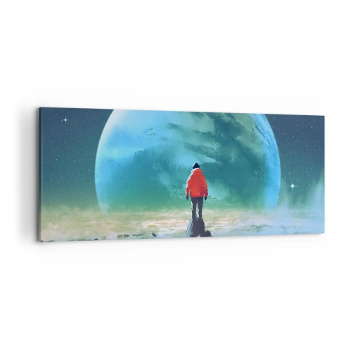 Impression sur toile - Image sur toile - Un homme portant une veste rouge debout devant une grande planète avec des étoiles en arrière-plan. - 120x50cm - Explorateur de la nouvelle terre - Décoration murale moderne pour le salon et la chambre ARTTOR