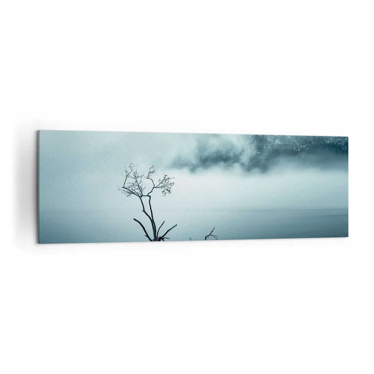 Impression sur toile - Image sur toile - Un arbre solitaire dans l'eau entouré de brouillard et de montagnes - 160x50cm - D'eau et de brouillard - Décoration murale moderne pour le salon et la chambre ARTTOR