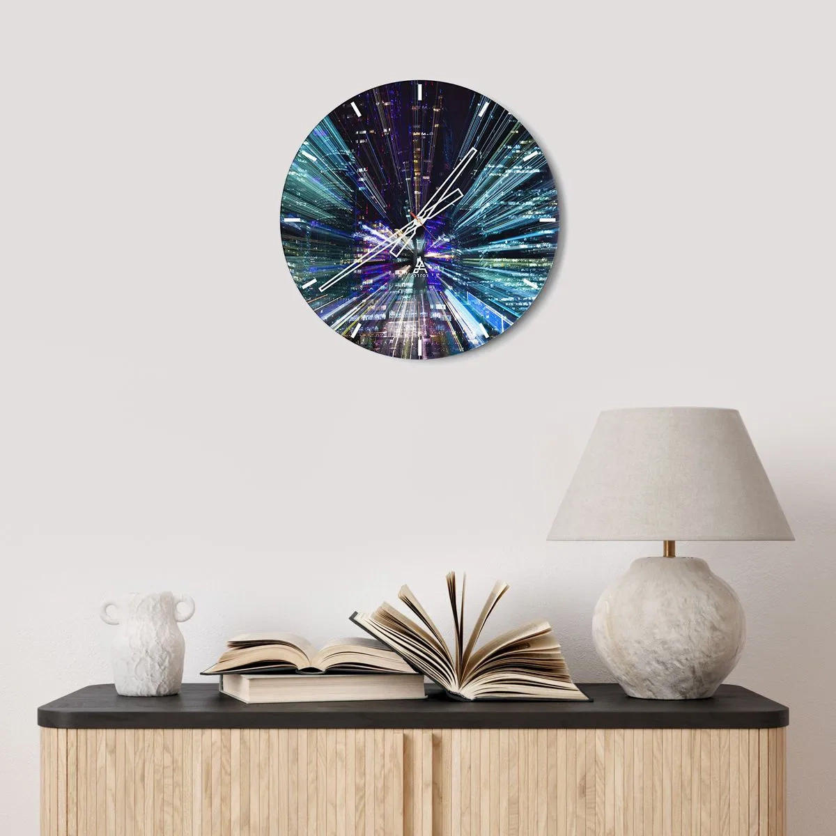 Horloge murale - Pendule murale - Lumières urbaines dynamiques créant un effet de vitesse - 30x30cm - Transition vers l'hyperespace - Décoration murale moderne pour le salon, la cuisine et la chambre ARTTOR
