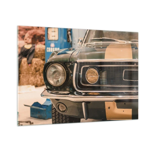 Impression sur verre - Image sur verre - Gros plan d'une voiture classique, Mustang, dans un atelier - 100x70cm - Rencontre avec une légende - Décoration murale moderne pour le salon et la chambre ARTTOR