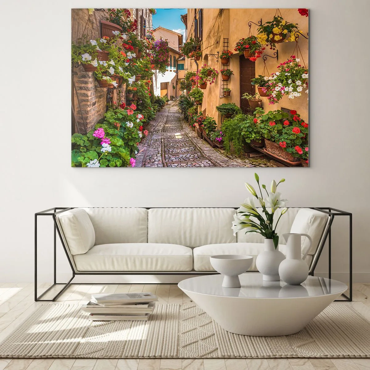 Impression sur verre - Image sur verre - Une charmante ruelle italienne avec des fleurs en pot et une rue pavée - 120x80cm - Ruelle italienne - Décoration murale moderne pour le salon et la chambre ARTTOR