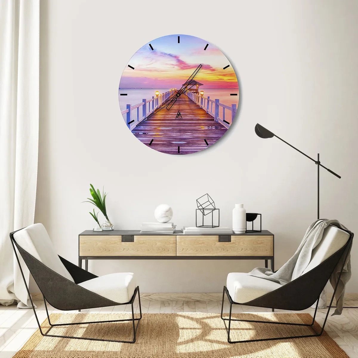 Horloge murale - Pendule murale - Une jetée au bord de la mer avec un belvédère illuminé par les couleurs chaudes du coucher de soleil - 30x30cm - Le silence lilas-doré du soir - Décoration murale moderne pour le salon, la cuisine et la chambre ARTTOR