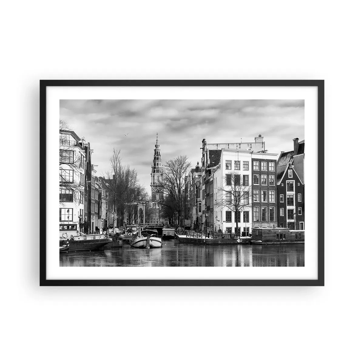 Affiche dans un cadre noir - Poster - Panorama noir et blanc d'Amsterdam avec canal et bâtiments historiques - 70x50cm - Climat d'Amsterdam - Décoration murale moderne pour le salon et la chambre ARTTOR