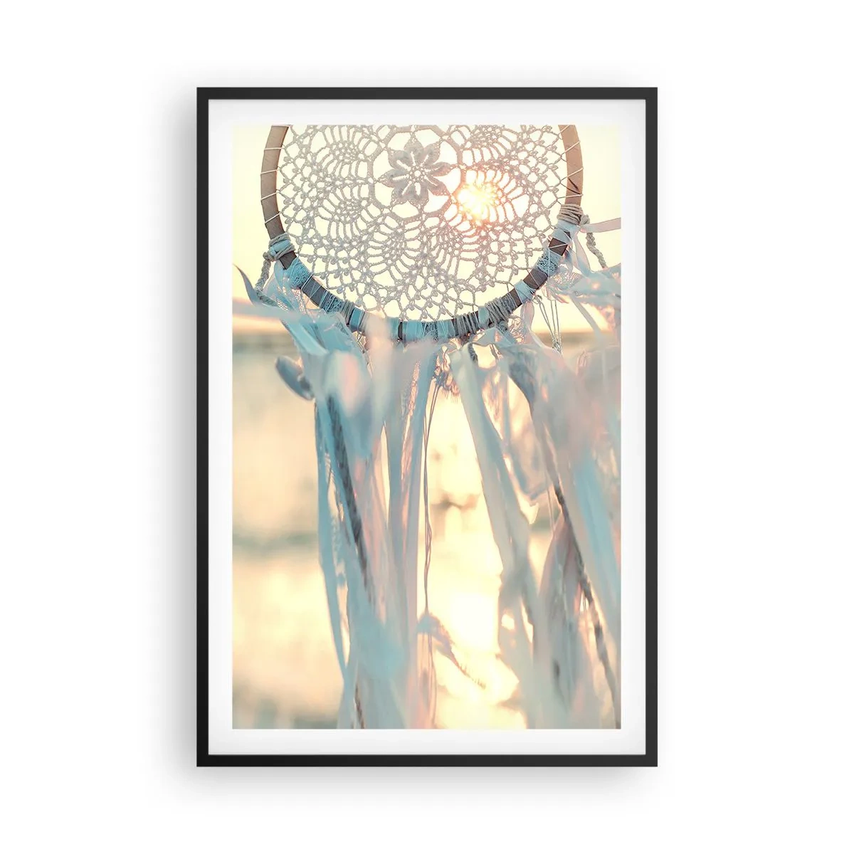 Affiche dans un cadre noir - Poster - Totem en dentelle - 61x91 cm