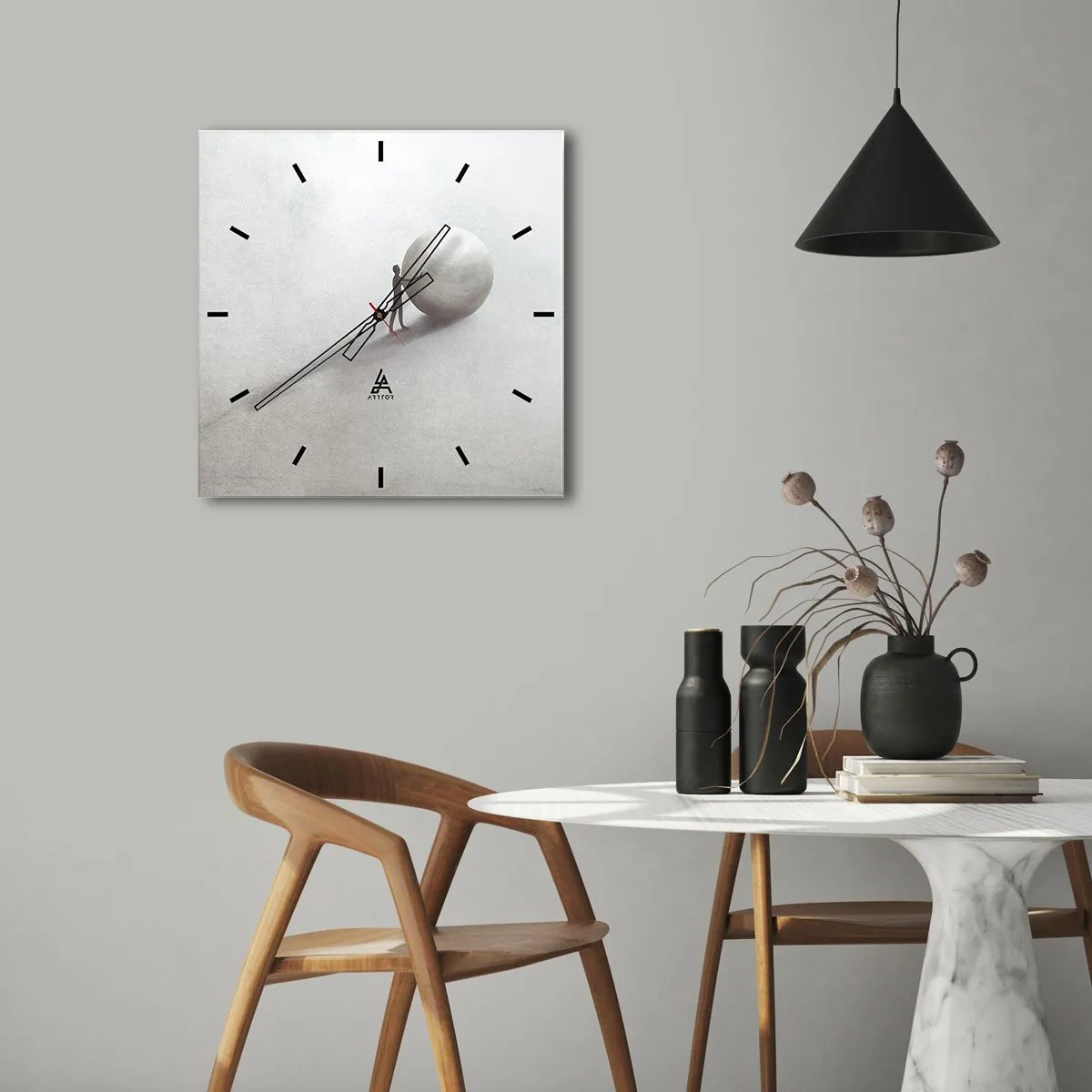 Horloge murale - Pendule murale - Une figure minimaliste avec une balle sur un fond clair et monochrome. - 30x30cm - Jeu de la vie - Décoration murale moderne pour le salon et la chambre ARTTOR