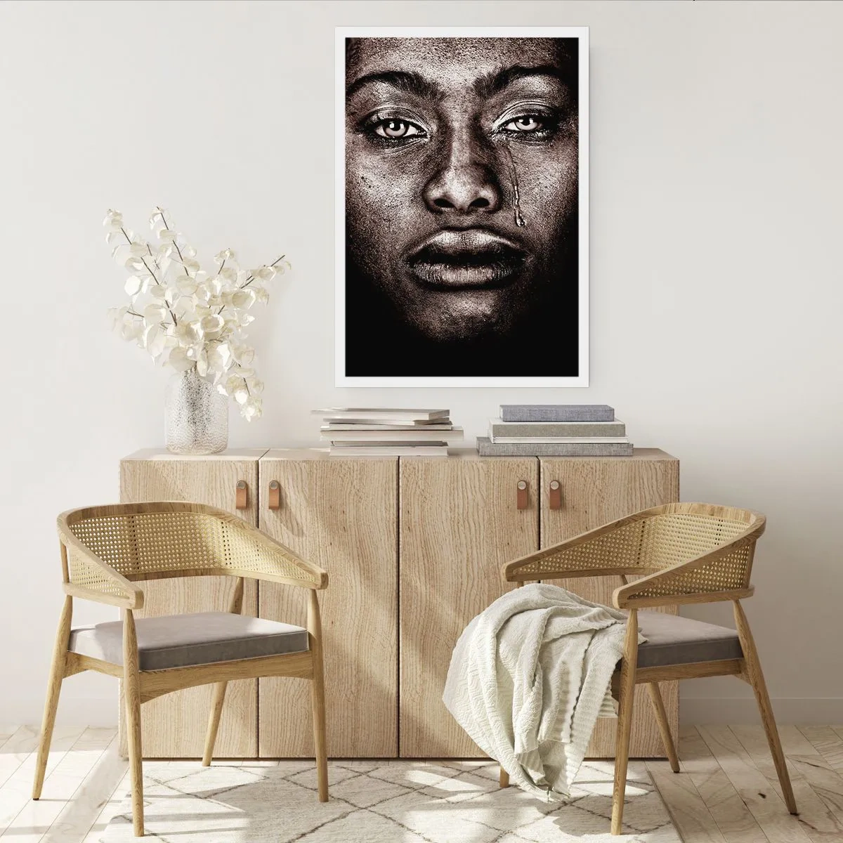Affiche - Poster - Portrait d'un visage avec une larme expressive dans un style monochrome - 50x70cm - Une larme - Décoration murale moderne pour le salon et la chambre ARTTOR