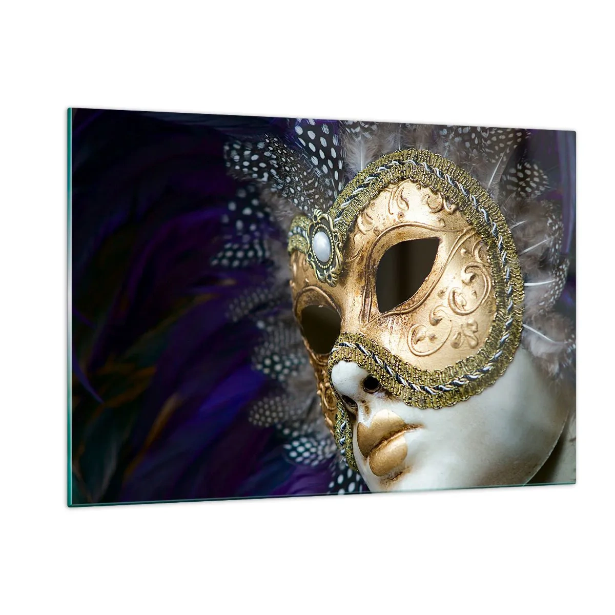 Impression sur verre - Image sur verre - Masque vénitien doré avec plumes sur fond violet - 120x80cm - Portrait vénitien en or - Décoration murale moderne pour le salon et la chambre ARTTOR