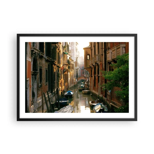 Affiche dans un cadre noir - Poster - Un canal pittoresque à Venise avec des bateaux et un pont - 70x50cm - Dans une ruelle vénitienne - Décoration murale moderne pour le salon et la chambre ARTTOR