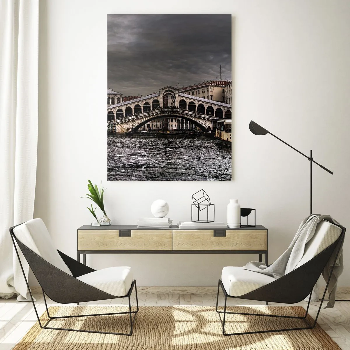 Impression sur verre - Image sur verre - Le pont du Rialto sous un ciel nuageux - 50x70cm - Promesse d'une soirée vénitienne - Décoration murale moderne pour le salon et la chambre ARTTOR