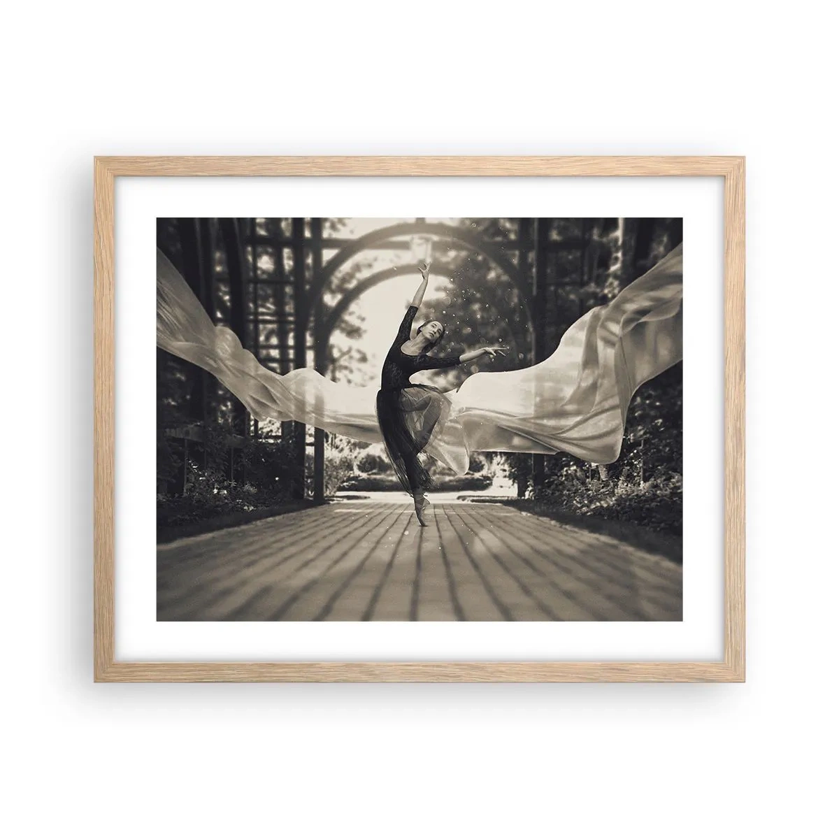Affiche dans un chêne clair - Poster - La danse de l'esprit jardin - 50x40 cm
