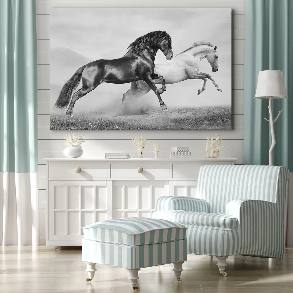 Impression sur toile - Image sur toile - Deux chevaux au galop dans une composition dynamique en noir et blanc - 70x50cm - Anges et démons - Décoration murale moderne pour le salon et la chambre ARTTOR