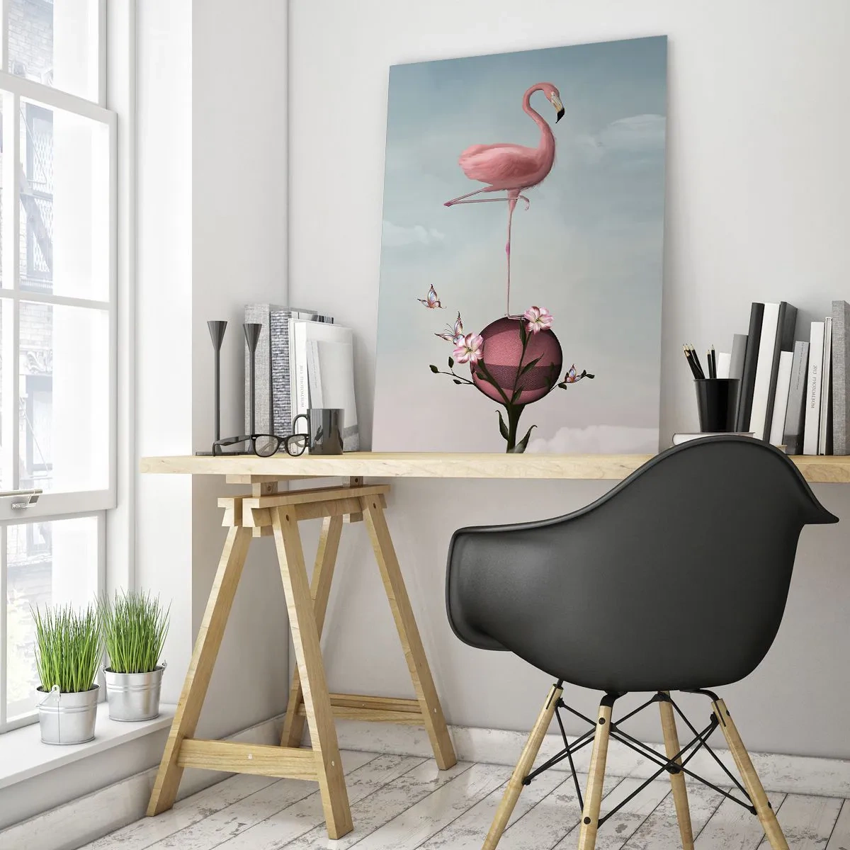 Impression sur verre - Image sur verre - Un flamant rose debout sur une boule décorative avec des fleurs et des papillons. - 50x70cm - Allégorie du basket-ball - Décoration murale moderne pour le salon et la chambre ARTTOR