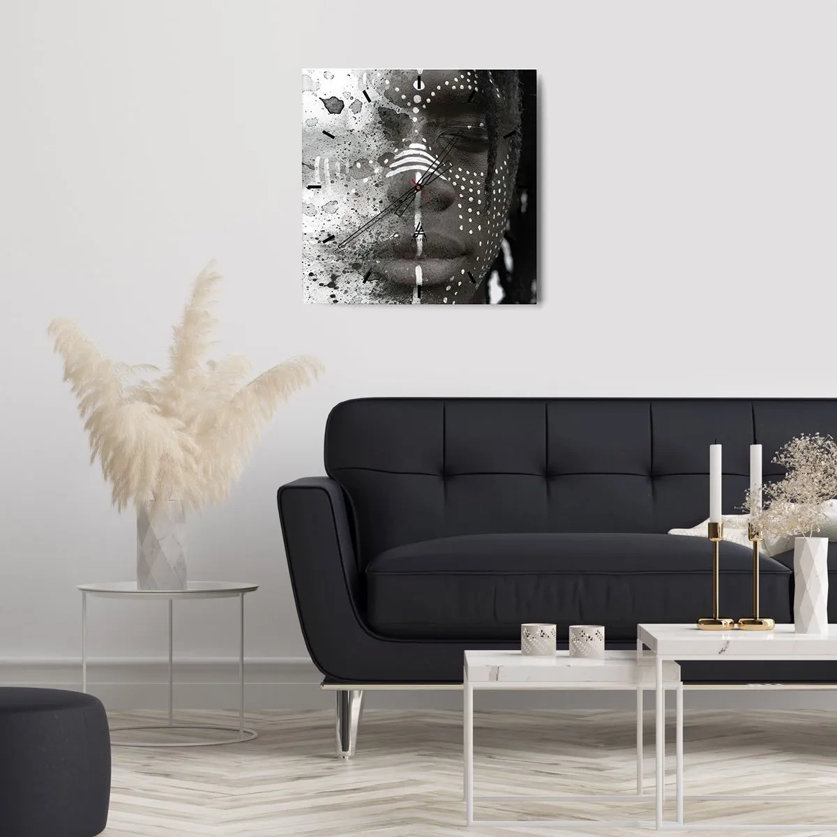 Horloge murale - Pendule murale - Portrait de visage artistique avec des motifs blancs abstraits - 30x30cm - Découvrez l'esprit primal - Décoration murale moderne pour le salon et la chambre ARTTOR