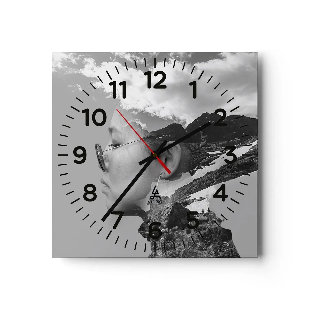 Horloge murale - Pendule murale - Portrait de montagnes et nuages - 40x40 cm