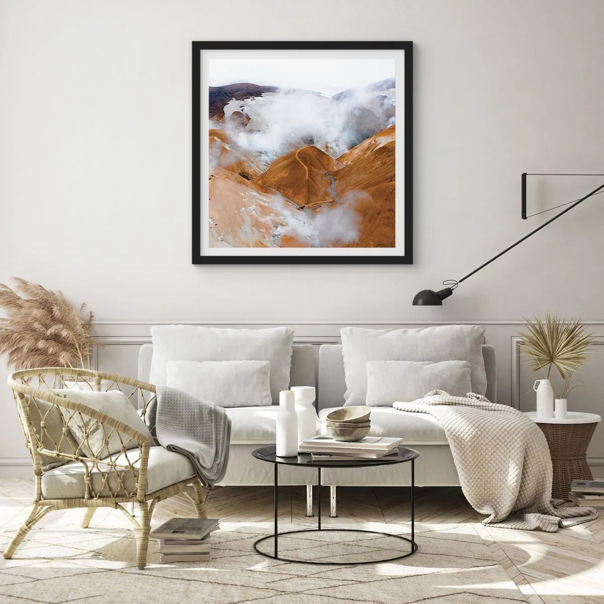 Affiche dans un cadre noir - Poster - Le charme brut de l'Islande - 30x30 cm
