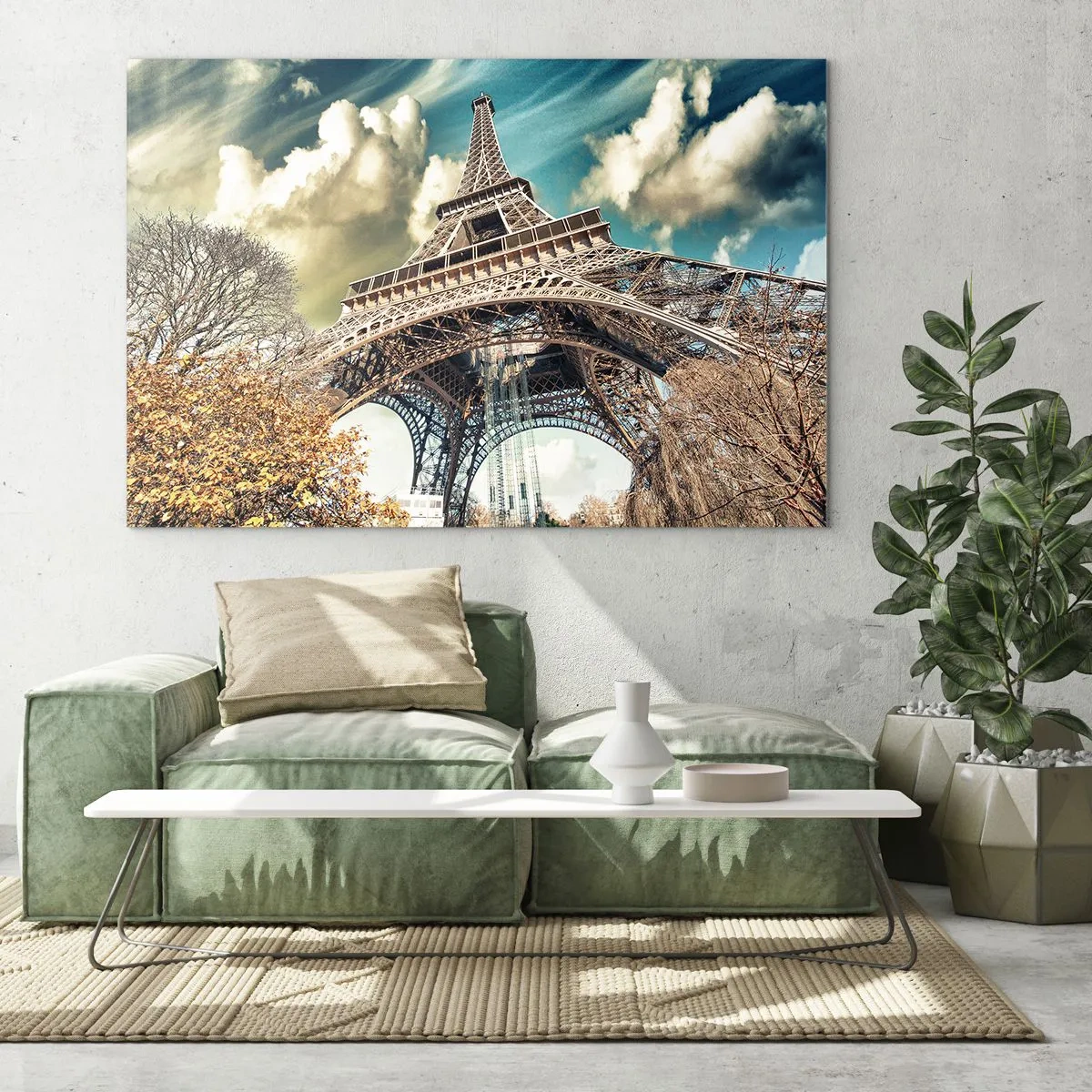 Impression sur verre - Image sur verre - La Tour Eiffel dans un paysage d'automne contre un ciel dynamique - 100x70cm - Et en automne à Paris... - Décoration murale moderne pour le salon et la chambre ARTTOR