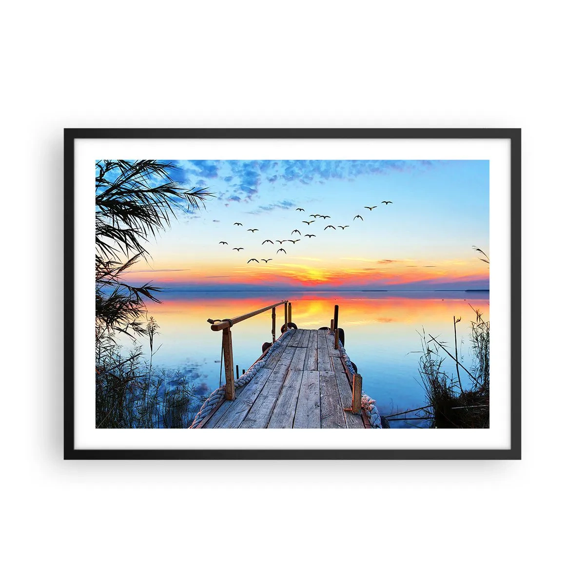 Affiche dans un cadre noir - Poster - Jetée en bois sur le lac au coucher du soleil - 70x50cm - Il est temps de rentrer... - Décoration murale moderne pour le salon et la chambre ARTTOR