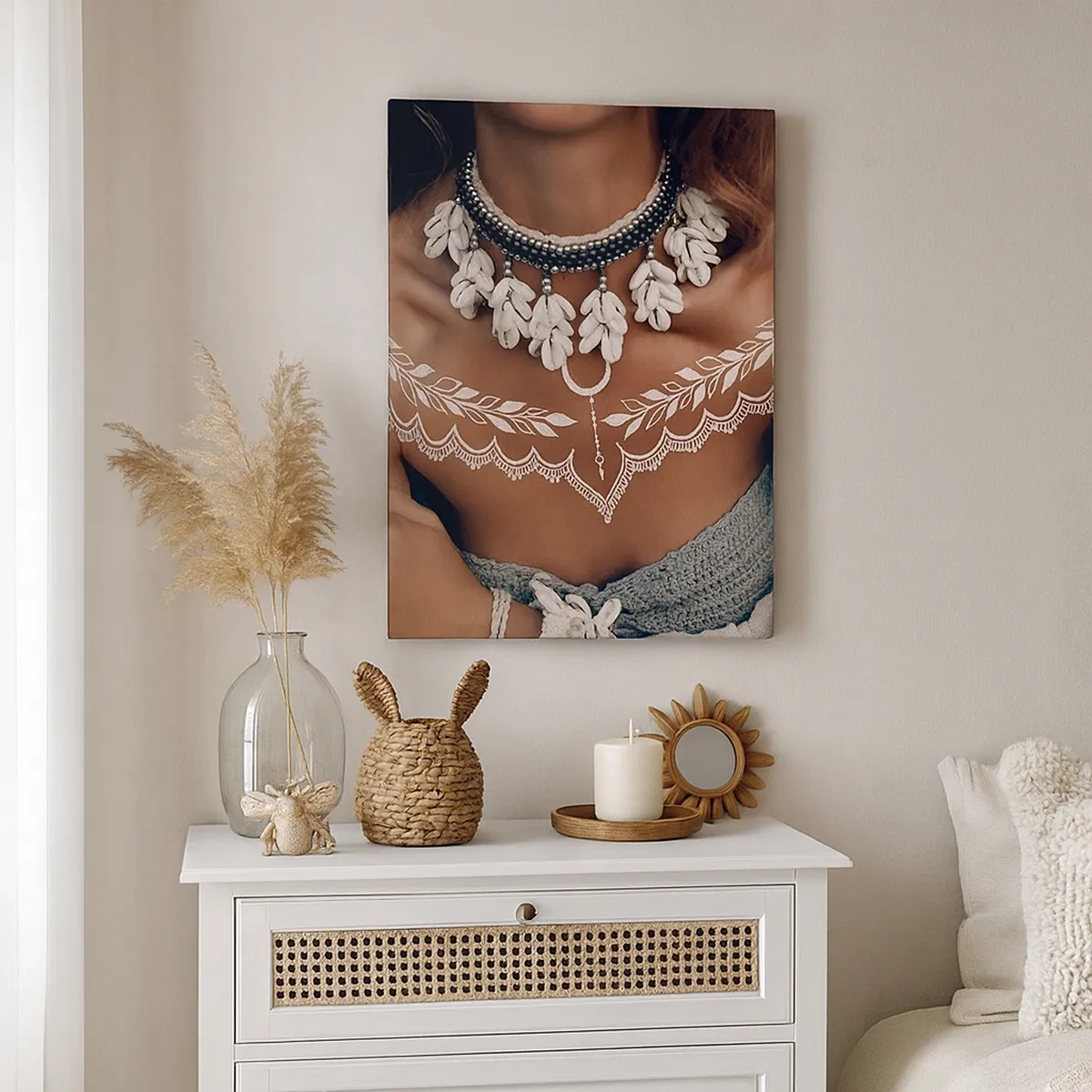 Impression sur toile - Image sur toile - Style bohème avec bijoux coquillages et motif dentelle - 50x70cm - Talismans, rituels de la féminité - Décoration murale moderne pour le salon et la chambre ARTTOR