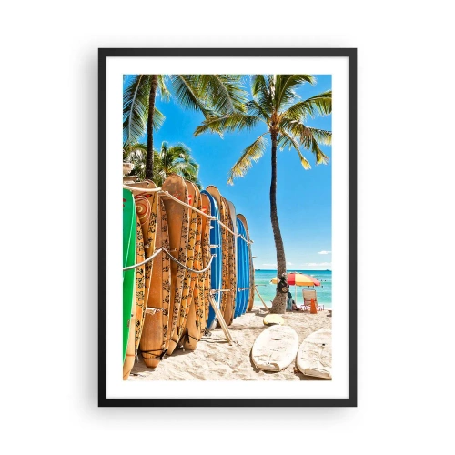 Affiche dans un cadre noir - Poster - Planches de surf sur une plage avec des palmiers et un ciel bleu - 50x70cm - Jeux ensoleillés - Décoration murale moderne pour le salon et la chambre ARTTOR