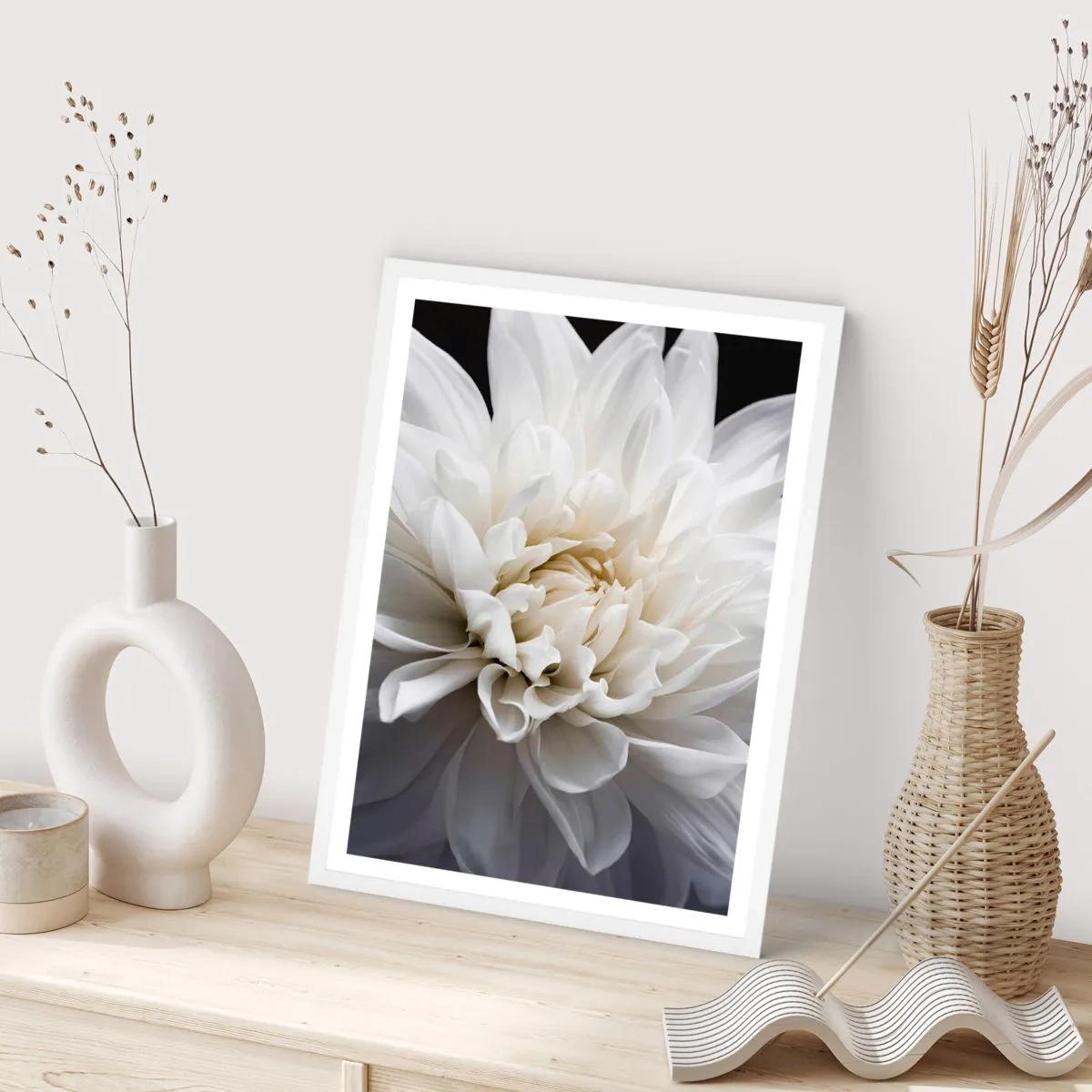 Affiche dans un cadre blanc - Poster - Le matin de la jeune mariéé - 50x70 cm