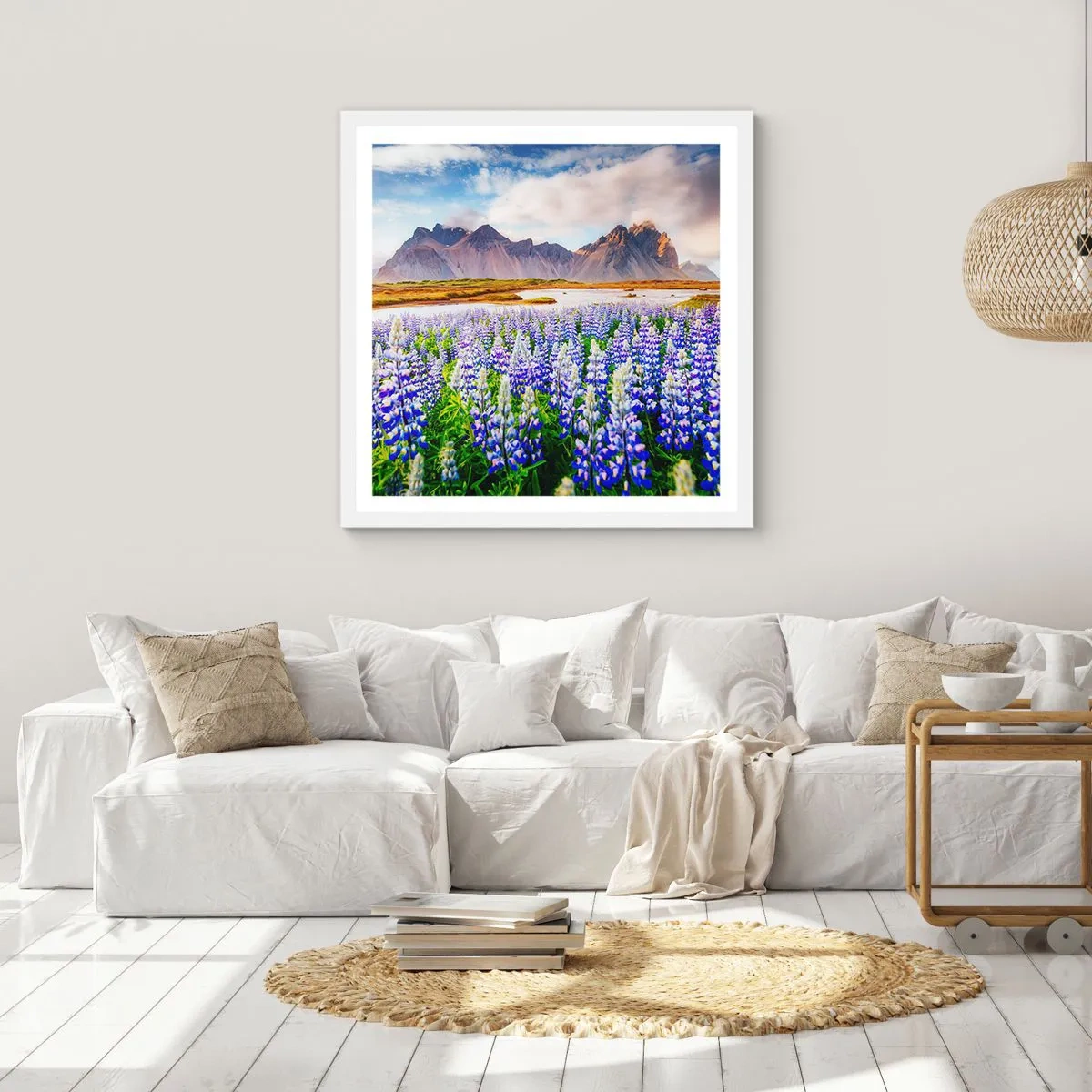 Affiche dans un cadre blanc - Poster - La force et l'austérité côtoient la douceur - 40x40 cm